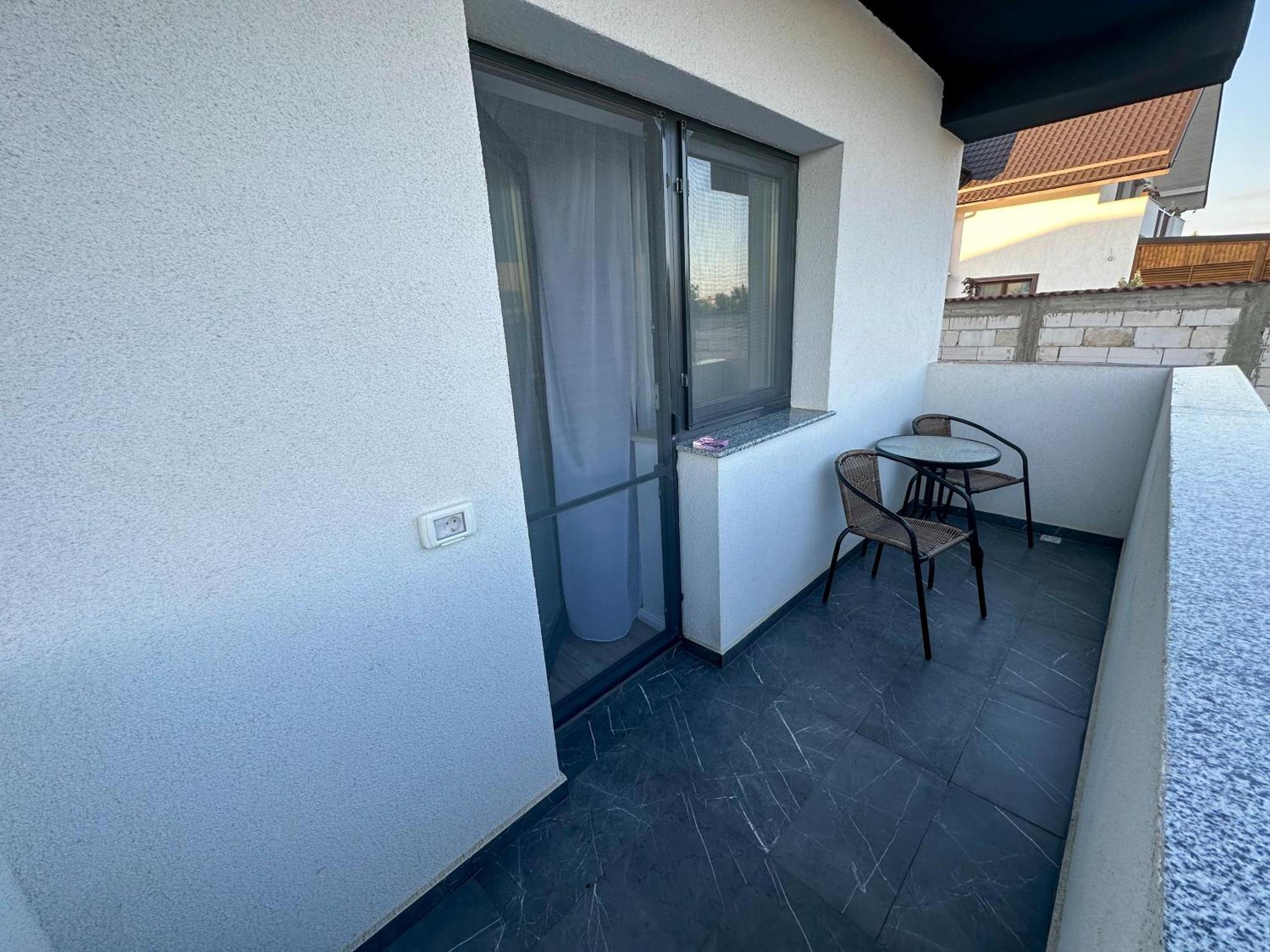 Appartement Zim Family Airport à Otopeni Extérieur photo